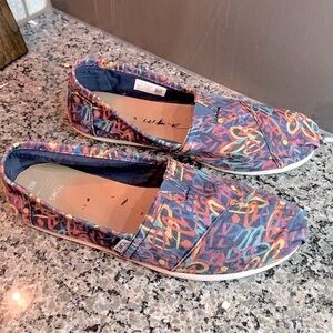 TOMS X James Goldcrown Hearts Canvas Classic Alpargata Flats Size 11